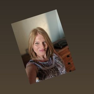 Meet your Posher, Deana